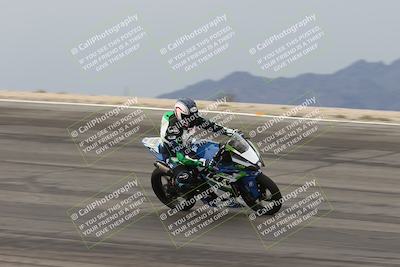 media/Nov-15-2025-Race Pace (Sat) [[8de605a2d8]]/Non Verified Riders (1st 20 Minutes)/Bowl (1015am)/